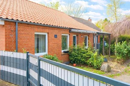 Einfamilienhaus - 250.000,00&nbsp;EUR Kaufpreis, ca.&nbsp; 143,80&nbsp;m&sup2; in Moormerland (PLZ: 26802)