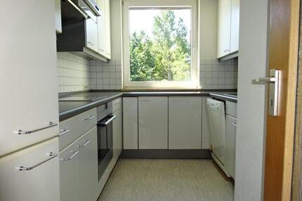 2 Zi. Whg. mit Dachterrasse, Küche, Bad, TG, Kellerabteil - Unterschleißheim