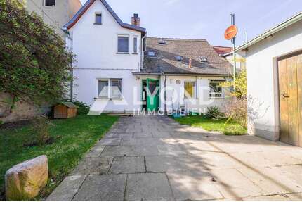 Haus zum Kaufen in Calbe 65.000,00 € 133.58 m²