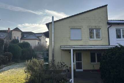 Haus zum Kaufen in Nidderau 349.000,00 € 98.94 m²
