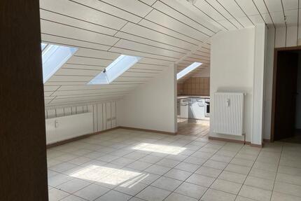 2-Zimmerwohnung in Kützberg - 412,00&nbsp;EUR Kaltmiete, ca.&nbsp; 55,00&nbsp;m&sup2; in Poppenhausen (PLZ: 97490)