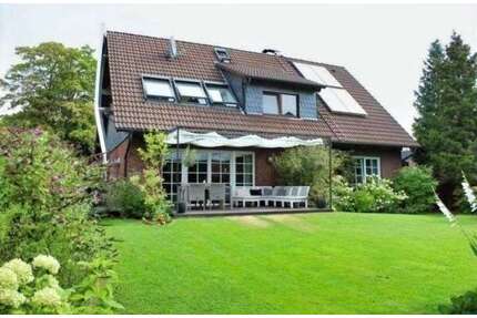 Haus zum Mieten in Hamminkeln 2.600,00 € 220 m²