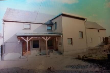 Großes Haus mit überdachter Terrasse und Garage - Delitzsch