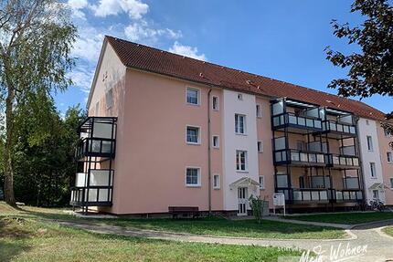 2-Raumwohnung in beliebter Etage und großem Balkon! - Lucka