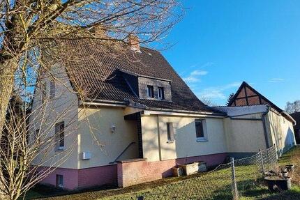Einfamilienhaus mit großer Garage - Salzwedel