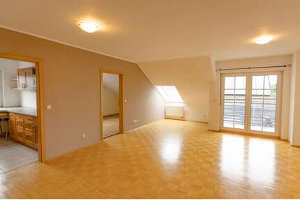 Wohnung zum Kaufen in Hückeswagen 219.000,00 € 74.34 m²