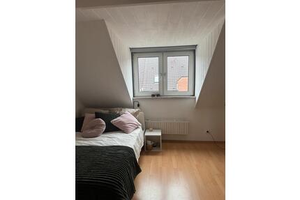 1Zimmer in WG Friedrichstadt - 655,00&nbsp;EUR Kaltmiete, ca.&nbsp; 35,00&nbsp;m&sup2; in Düsseldorf (PLZ: 40215) Stadtbezirk 3