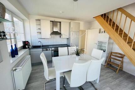 4 Zi ETW mit Balkon, Keller, Carport, nahe Strand und Kurpark - Scharbeutz
