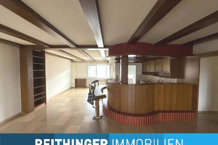 großzügige Büro-Praxisfläche mit Stellplatz und Garage - Singen (Hohentwiel)
