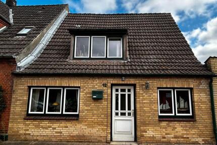 Kleines Einfamilienhaus mit Garten in Friedrichstadt zu vermieten