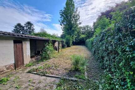 Haus zum Kaufen in Krefeld 298.000,00 € 170 m²