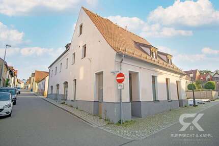 Haus zum Kaufen in Vohenstrauß 399.000,00 € 340 m²