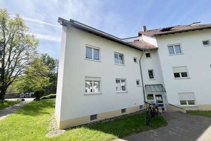 Wohnung zum Kaufen in Kirchzarten 280.000,00 € 67 m²