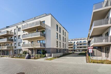 2-Zimmer-Wohnung mit EBK und Balkon – Ihr neues Zuhause für Singles oder Paare - Berlin Spandau