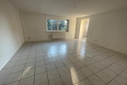 Großes Endreihenhaus mit viel Potenzial - Dollern