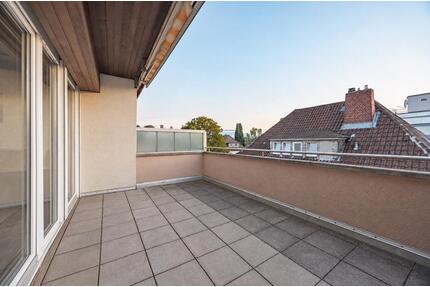 Penthouse in Gießen zu vermieten (WG geeignet)