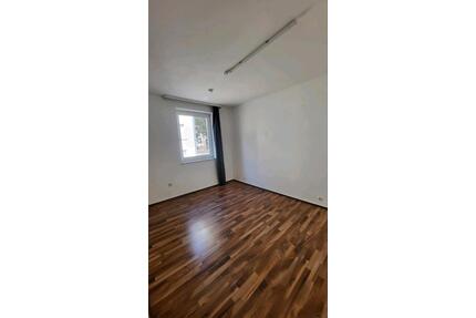 2ZKB Wohnung - 390,00&nbsp;EUR Kaltmiete, ca.&nbsp; 50,00&nbsp;m&sup2; in Pirmasens (PLZ: 66955) Niedersimten