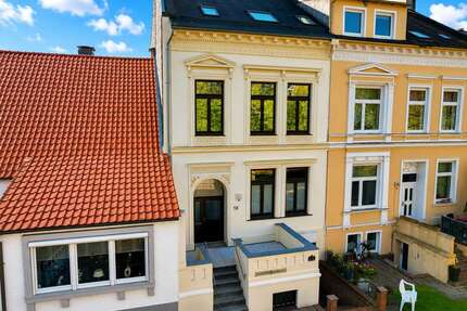 Haus zum Kaufen in Wilhelmshaven 690.000,00 € 230 m²