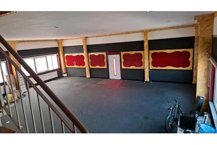 Lagerghalle, Archive, beheizbar, 13x12 m, Höhe 3,9 m - Münster (Hessen)