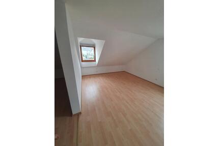 Schönes WG-Zimmer (4er WG) in Uninähe - Regensburg Ganghofersiedlung