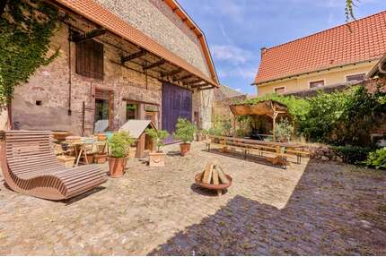 Haus zum Kaufen in Bockenheim an der Weinstraße 510.000,00 € 194 m²