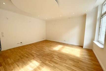 Wohnung zum Mieten in Düsseldorf 1.240,00 € 77.5 m²