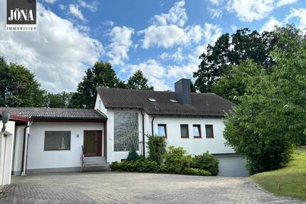 Leben, Arbeiten, Entfalten - Vielseitiges Haus mit Potenzial - Kulmbach Mangersreuth