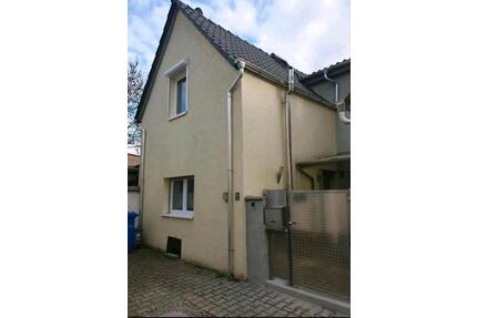 Wohnung Haus zur Miete in 67574 Osthofen