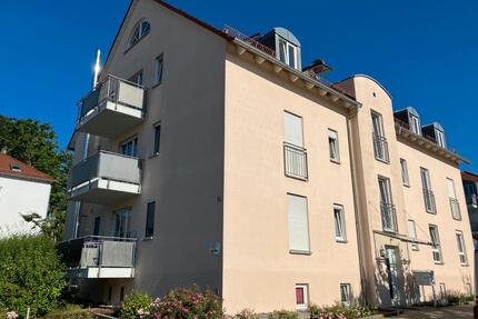 Helle 4-Zimmer-Wohnung nähe Freibad zu vermieten - Parsberg