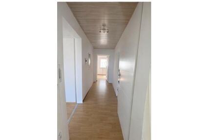 Mietwohnung - 850,00&nbsp;EUR Kaltmiete, ca.&nbsp; 84,00&nbsp;m&sup2; in Rodenberg (PLZ: 31552)