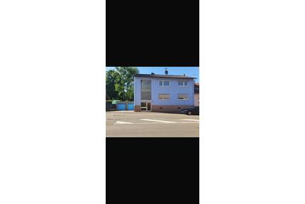 Familienfreundlich & Modernisiert: 3 ZKB in Völklingen – 94 m² –