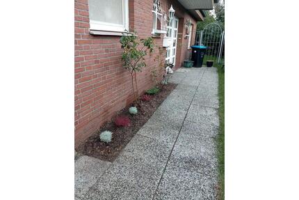 Bungalow zur vermieten 176m2 - 1.000,00&nbsp;EUR Kaltmiete, ca.&nbsp; 176,00&nbsp;m&sup2; in Leer (Ostfriesland) (PLZ: 26789)