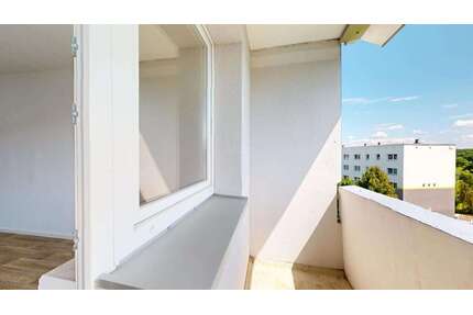 Wohnung zum Mieten in Halle 436,00 € 70.38 m²