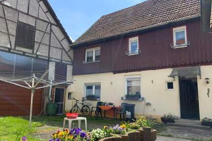 Einfamilienhaus nebst großer Scheune in Bischleben. - Erfurt Bischleben-Stedten