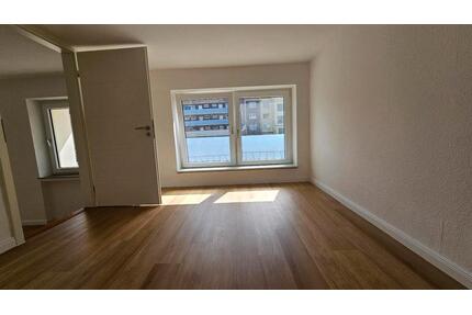 Mietwohnung ab dem 01.06 ! - 450,00&nbsp;EUR Kaltmiete, ca.&nbsp; 63,00&nbsp;m&sup2; in Wilhelmshaven (PLZ: 26384) Heppens