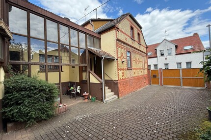 Wiesbaden-Breckenheim: Generationenhaus oder großes Familienrefugium!