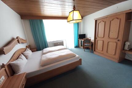 Möbliertes Zimmer Untergriesbach