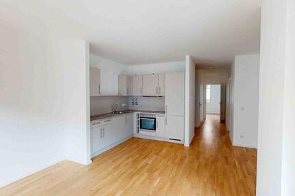 Ruhige Lage in Karlshorst mit 3 Zimmern Balkon und Einbauküche - Berlin Lichtenberg