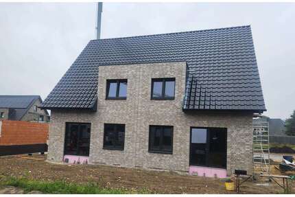 Haus zum Mieten in Steinfurt 1.600,00 € 125 m²