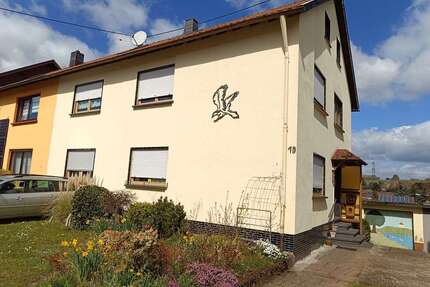 Haus zum Kaufen in Wemmetsweiler 259.000,00 € 183 m²