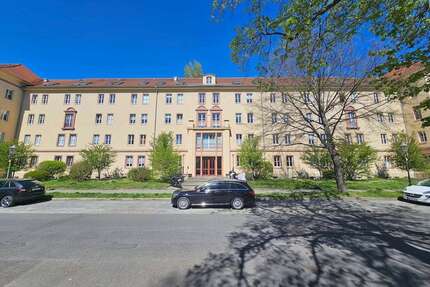 Wohnung zum Kaufen in Dresden 159.990,00 € 54 m²