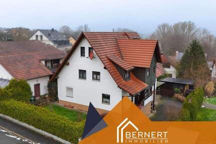 Großzügige Erdgeschosswohnung mit überdachter Terrasse und Hobbyräumen in der Fränkischen Schweiz - Pretzfeld Altreuth