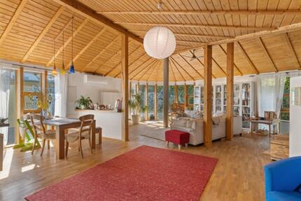 Exclusiver Walmdachbungalow + Werkstatt- Naturnah Entspannt Leben - Bobingen