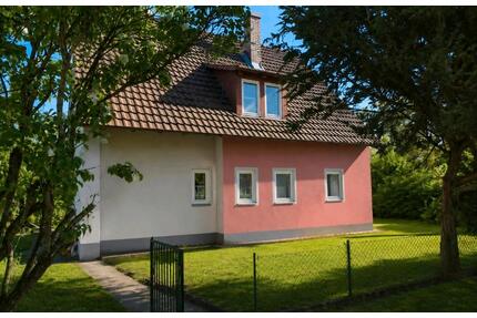 Haus zum Kauf - 229.000,00&nbsp;EUR Kaufpreis, ca.&nbsp; 163,53&nbsp;m&sup2; in Aufseß (PLZ: 91347)
