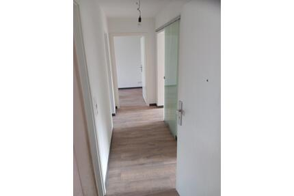 Mietwohnung - 600,00&nbsp;EUR Kaltmiete, ca.&nbsp; 62,00&nbsp;m&sup2; in Apolda (PLZ: 99510)