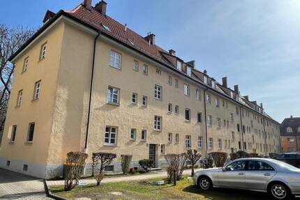 Frei nach Absprache! Wohnen im Baudenkmal - inklusive Einbauküche - Augsburg Lechhausen