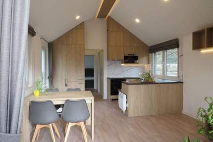 Kleines Haus - große Lebensqualität: Kompakthaus mit Grundstück zum Erstbezug - Retzstadt