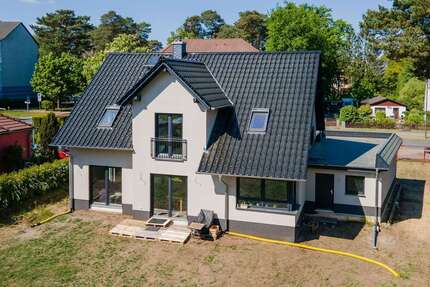 Haus zum Kaufen in Bad Saarow 999.800,00 € 173.25 m²