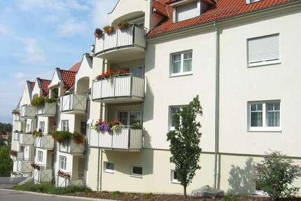 Wohnung zum Mieten in Meerane 470,00 € 66.81 m²