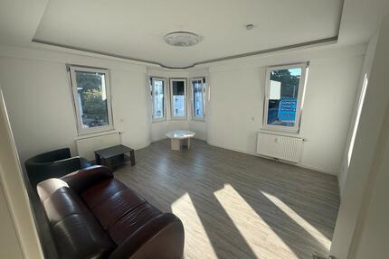 3 Zimmer Wohnung in Göppingen - 1.200,00&nbsp;EUR Kaltmiete, ca.&nbsp; 95,00&nbsp;m&sup2; in Göppingen (PLZ: 73033)